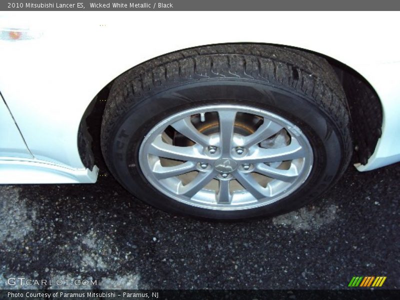 Wicked White Metallic / Black 2010 Mitsubishi Lancer ES