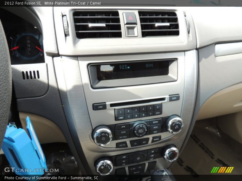 White Platinum Tri-Coat / Camel 2012 Ford Fusion SE