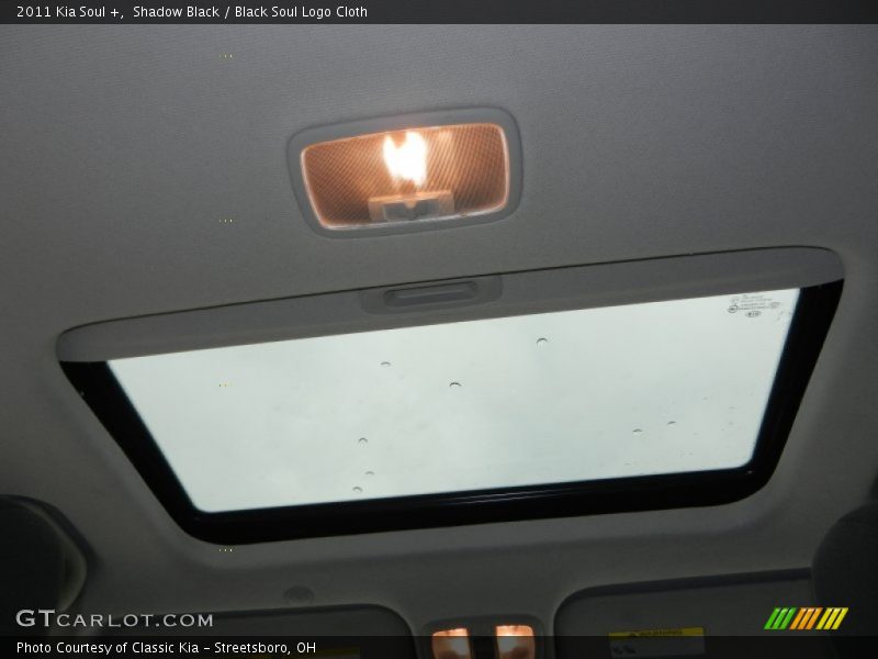 Shadow Black / Black Soul Logo Cloth 2011 Kia Soul +