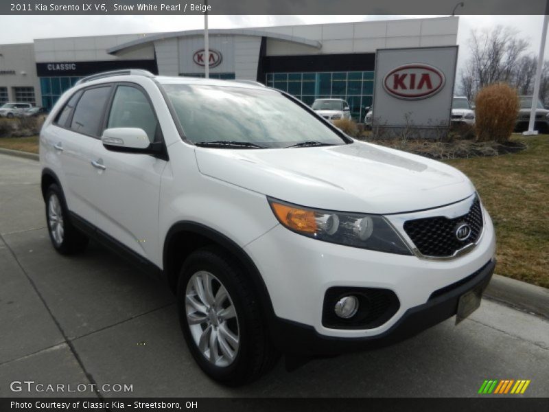 Snow White Pearl / Beige 2011 Kia Sorento LX V6