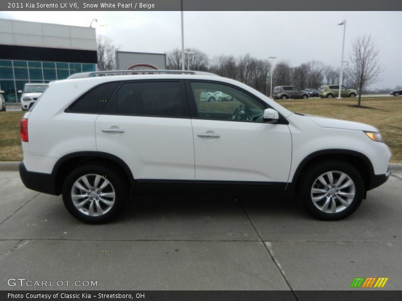 Snow White Pearl / Beige 2011 Kia Sorento LX V6