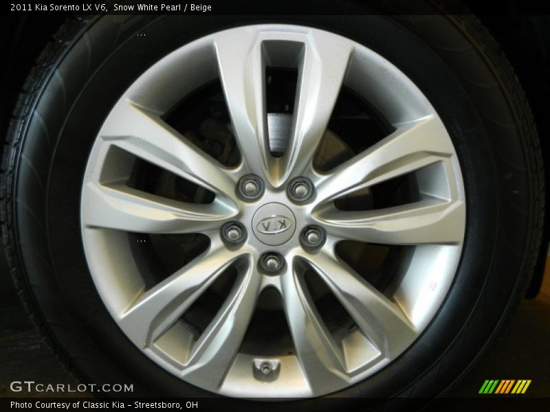 Snow White Pearl / Beige 2011 Kia Sorento LX V6