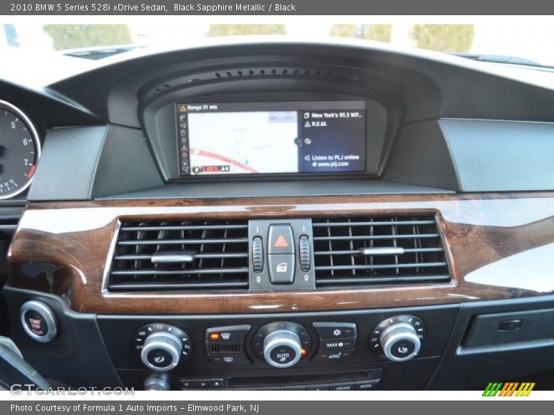 Black Sapphire Metallic / Black 2010 BMW 5 Series 528i xDrive Sedan