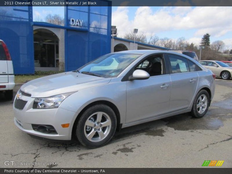 Silver Ice Metallic / Jet Black 2013 Chevrolet Cruze LT