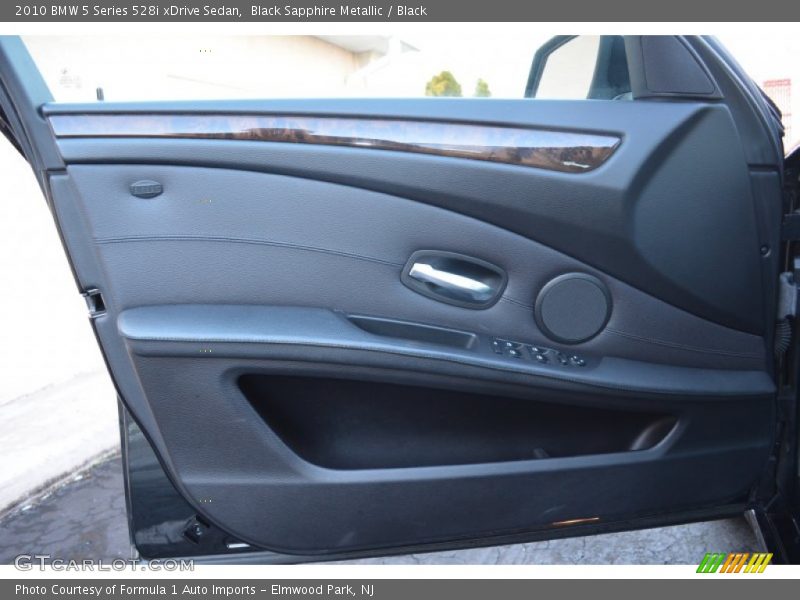 Black Sapphire Metallic / Black 2010 BMW 5 Series 528i xDrive Sedan