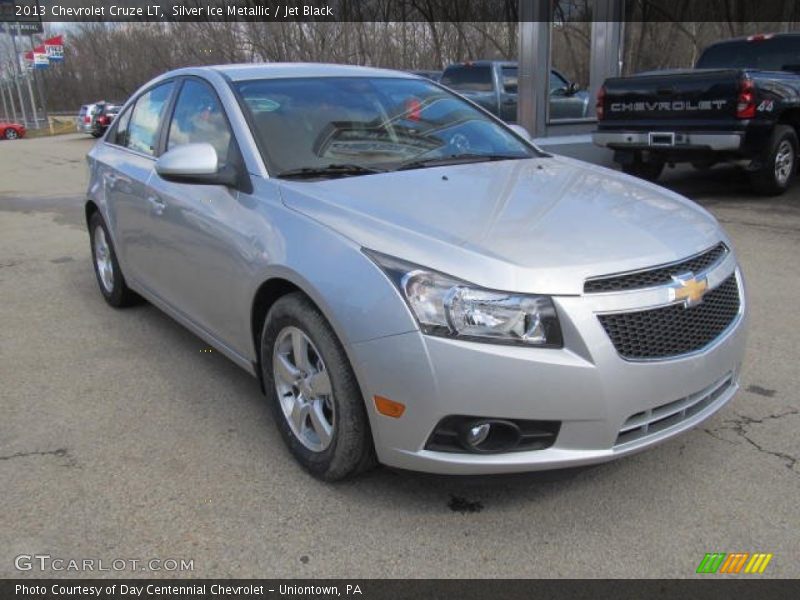 Silver Ice Metallic / Jet Black 2013 Chevrolet Cruze LT