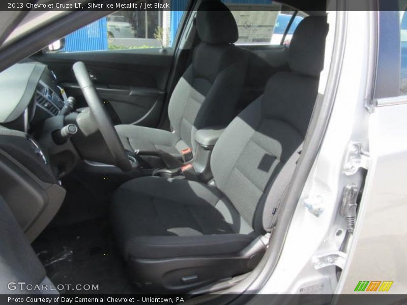 Silver Ice Metallic / Jet Black 2013 Chevrolet Cruze LT