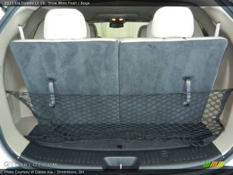 Snow White Pearl / Beige 2011 Kia Sorento LX V6
