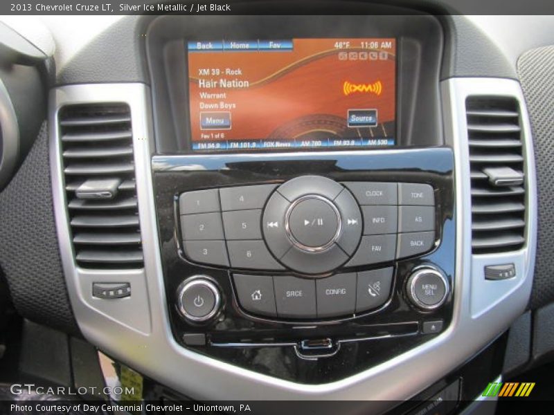 Silver Ice Metallic / Jet Black 2013 Chevrolet Cruze LT