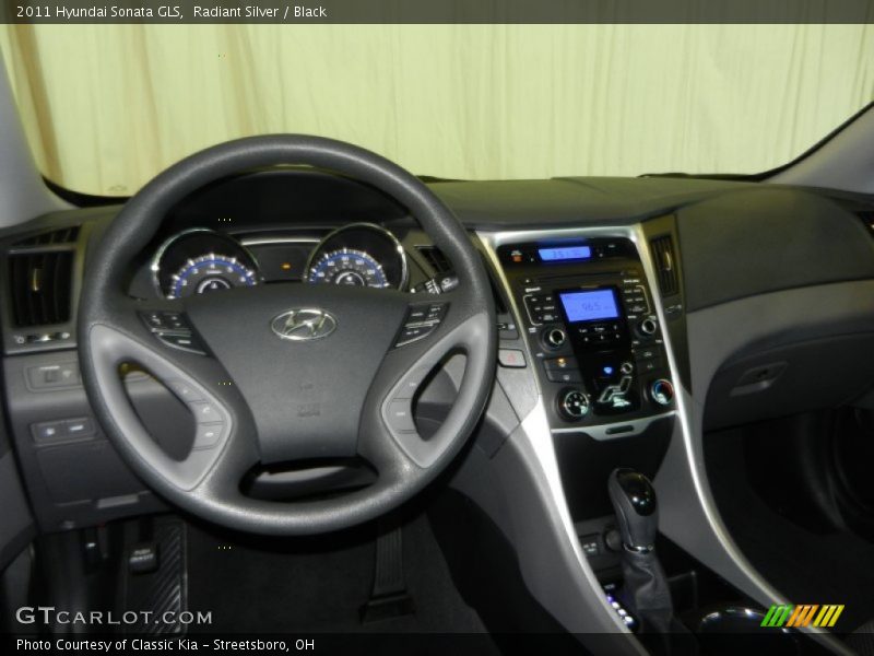 Radiant Silver / Black 2011 Hyundai Sonata GLS