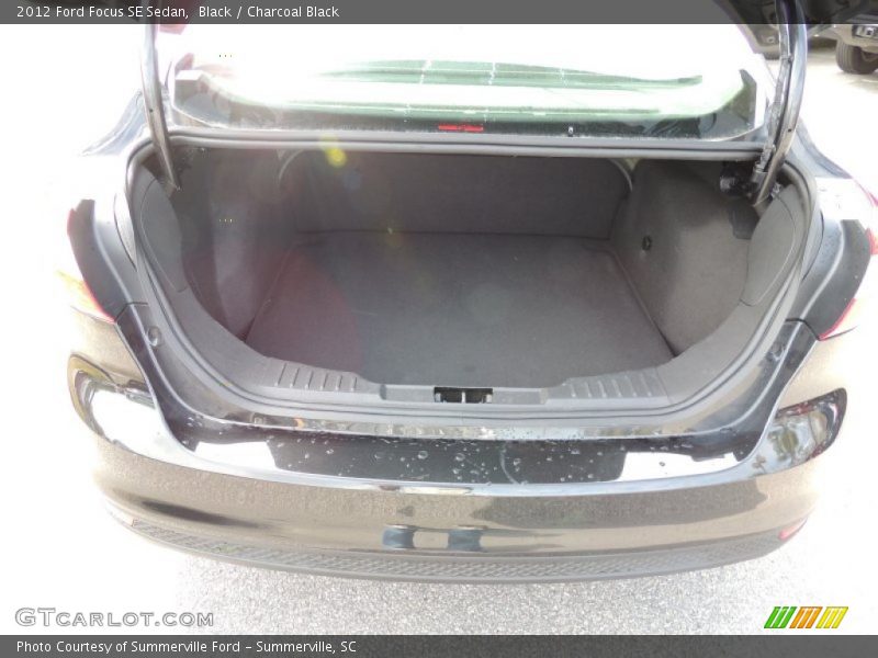Black / Charcoal Black 2012 Ford Focus SE Sedan