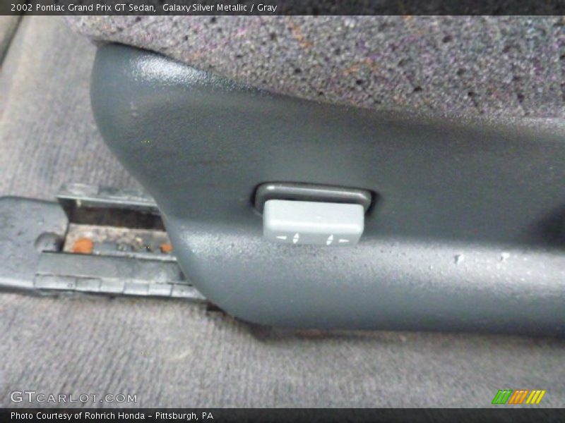Galaxy Silver Metallic / Gray 2002 Pontiac Grand Prix GT Sedan