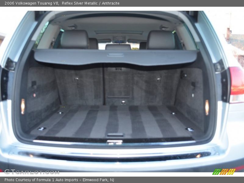 Reflex Silver Metallic / Anthracite 2006 Volkswagen Touareg V8