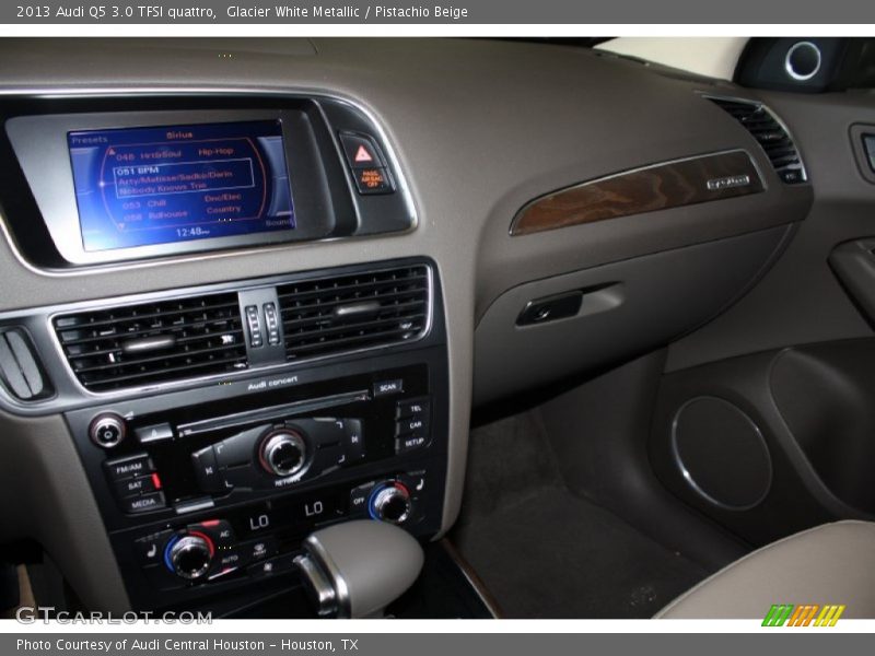 Glacier White Metallic / Pistachio Beige 2013 Audi Q5 3.0 TFSI quattro