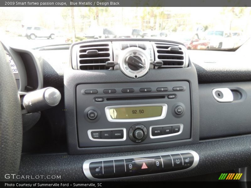 Blue Metallic / Design Black 2009 Smart fortwo passion coupe