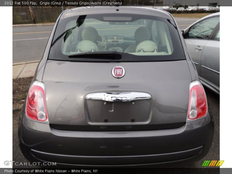 Grigio (Grey) / Tessuto Grigio/Avorio (Grey/Ivory) 2012 Fiat 500 Pop