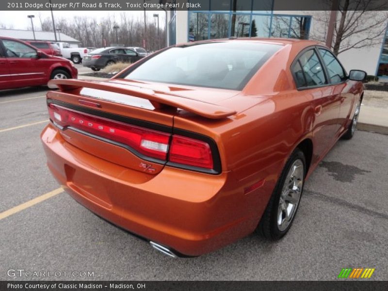  2011 Charger R/T Road & Track Toxic Orange Pearl