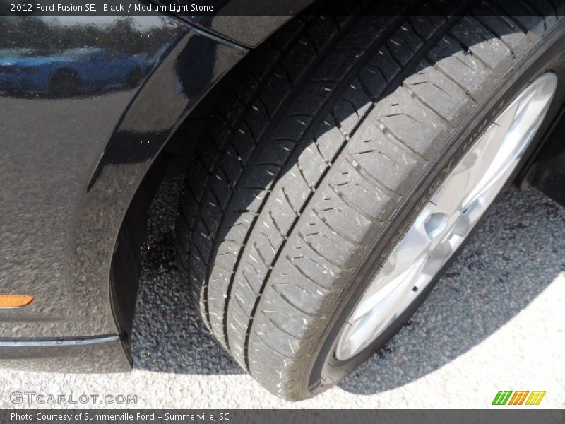 Black / Medium Light Stone 2012 Ford Fusion SE