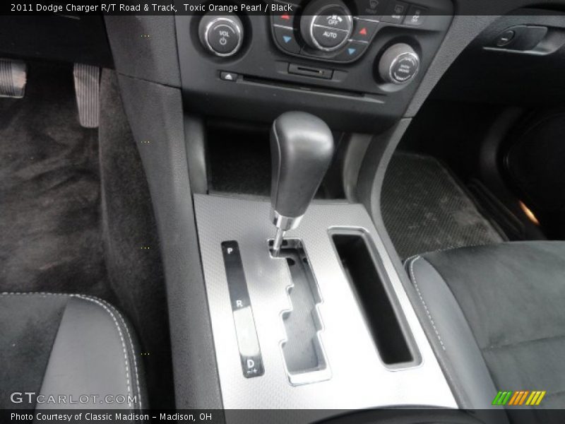  2011 Charger R/T Road & Track 5 Speed AutoStick Automatic Shifter
