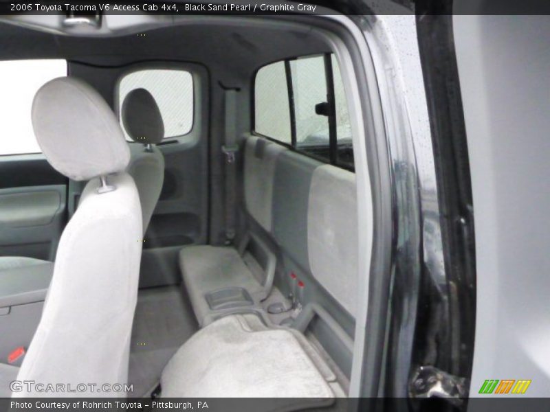 Black Sand Pearl / Graphite Gray 2006 Toyota Tacoma V6 Access Cab 4x4