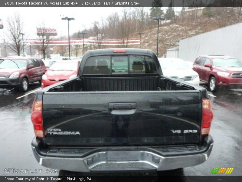 Black Sand Pearl / Graphite Gray 2006 Toyota Tacoma V6 Access Cab 4x4