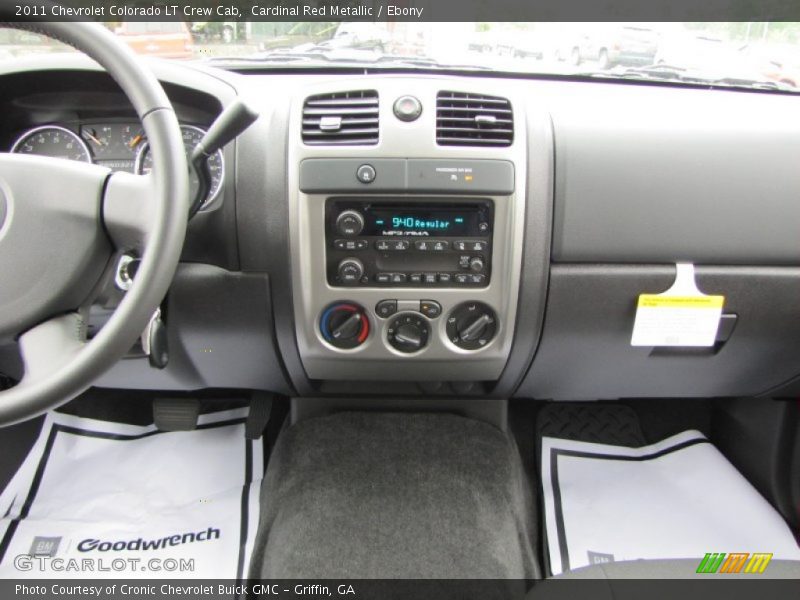 Controls of 2011 Colorado LT Crew Cab