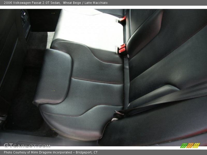 Wheat Beige / Latte Macchiato 2006 Volkswagen Passat 2.0T Sedan