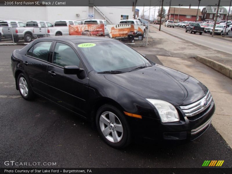 Front 3/4 View of 2006 Fusion SE