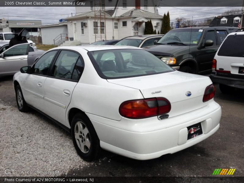 Summit White / Gray 2005 Chevrolet Classic