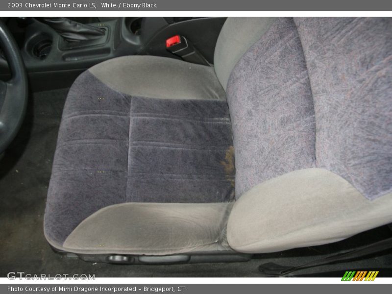 White / Ebony Black 2003 Chevrolet Monte Carlo LS