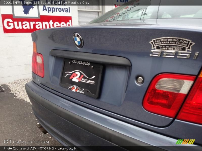 Steel Blue Metallic / Grey 2001 BMW 3 Series 325i Sedan