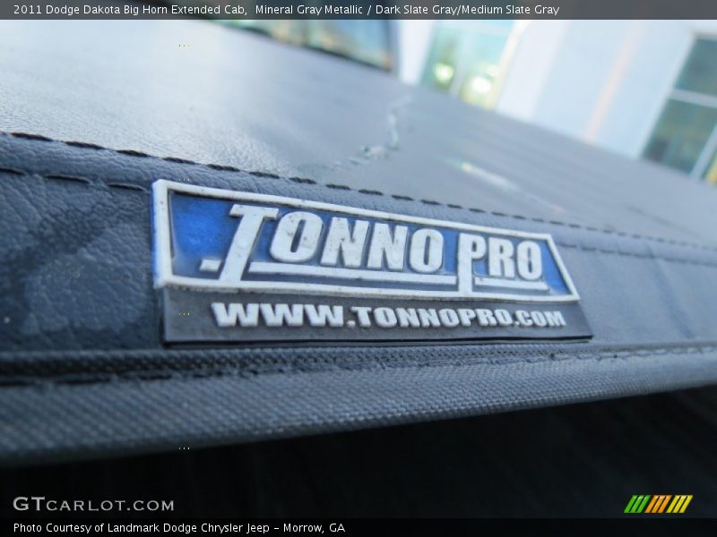 Mineral Gray Metallic / Dark Slate Gray/Medium Slate Gray 2011 Dodge Dakota Big Horn Extended Cab