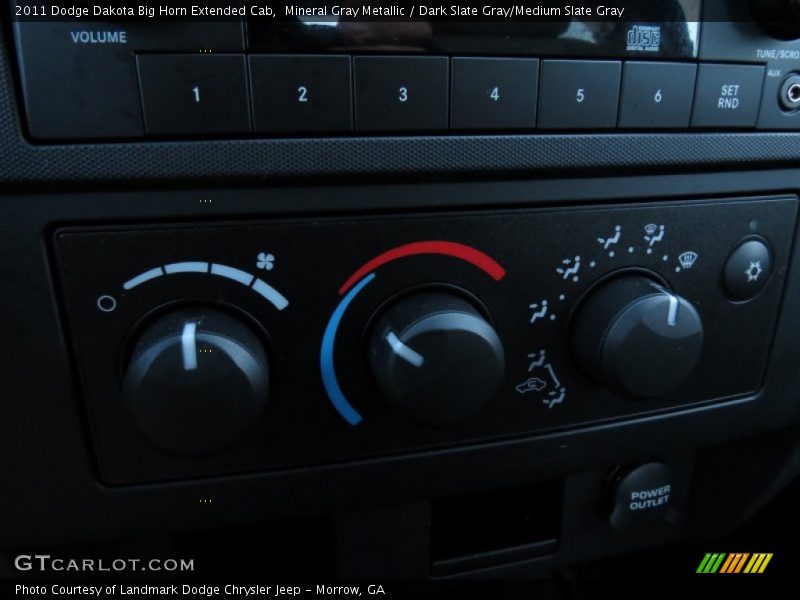 Mineral Gray Metallic / Dark Slate Gray/Medium Slate Gray 2011 Dodge Dakota Big Horn Extended Cab