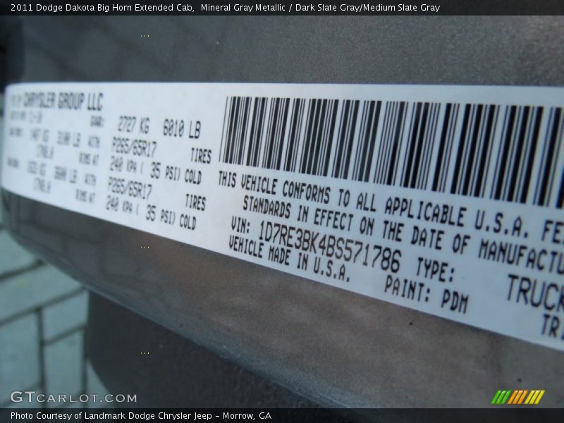 Mineral Gray Metallic / Dark Slate Gray/Medium Slate Gray 2011 Dodge Dakota Big Horn Extended Cab