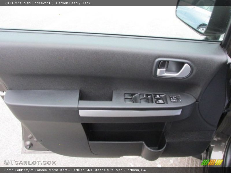 Carbon Pearl / Black 2011 Mitsubishi Endeavor LS