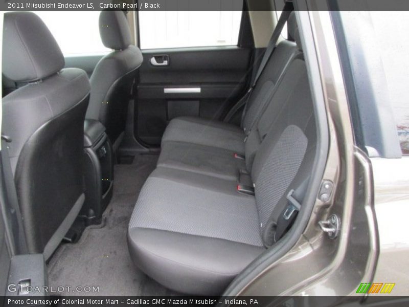 Carbon Pearl / Black 2011 Mitsubishi Endeavor LS