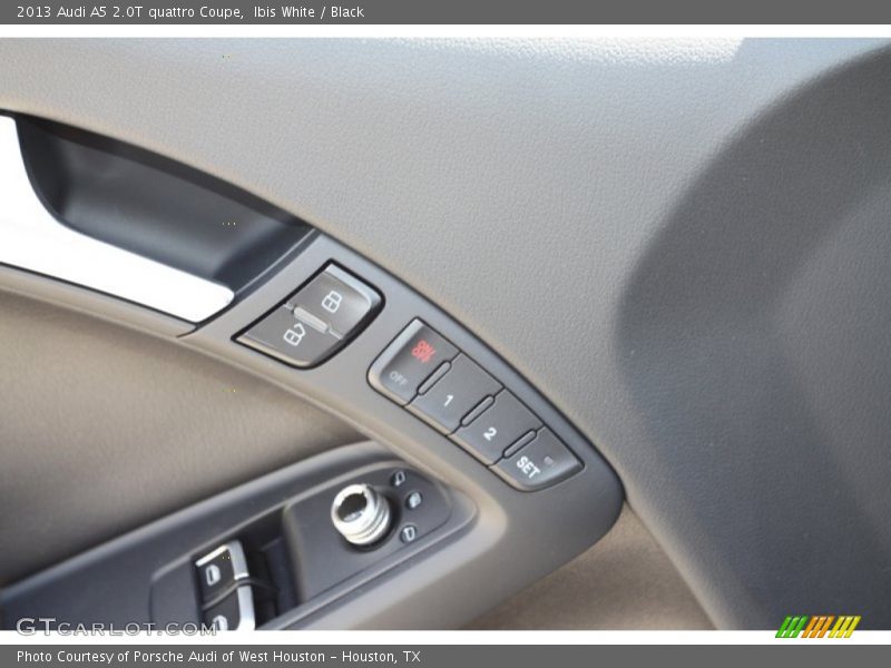 Ibis White / Black 2013 Audi A5 2.0T quattro Coupe