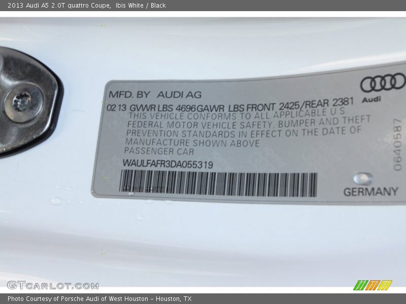 Ibis White / Black 2013 Audi A5 2.0T quattro Coupe