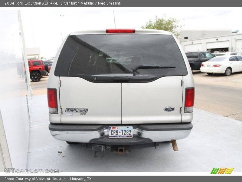Silver Birch Metallic / Medium Flint 2004 Ford Excursion XLT 4x4