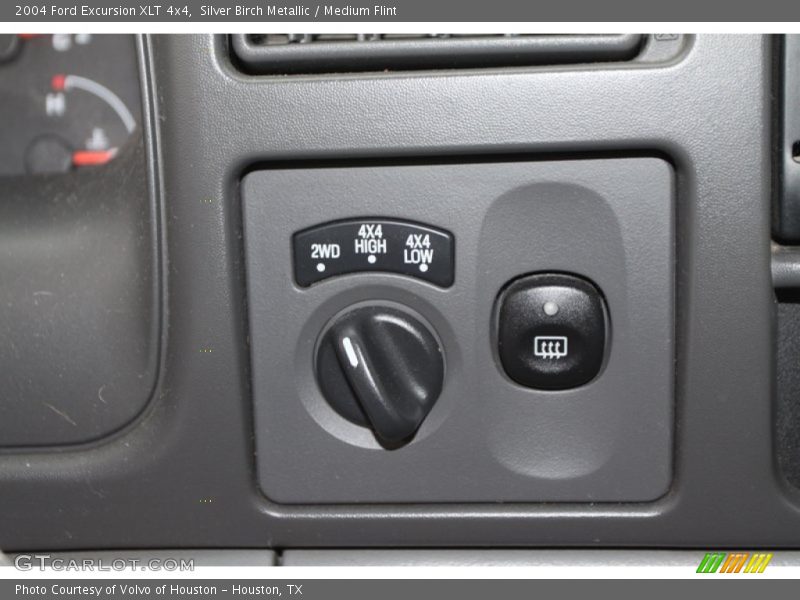 Silver Birch Metallic / Medium Flint 2004 Ford Excursion XLT 4x4