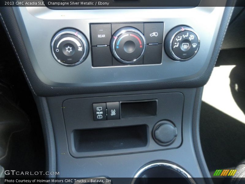 Champagne Silver Metallic / Ebony 2013 GMC Acadia SLE