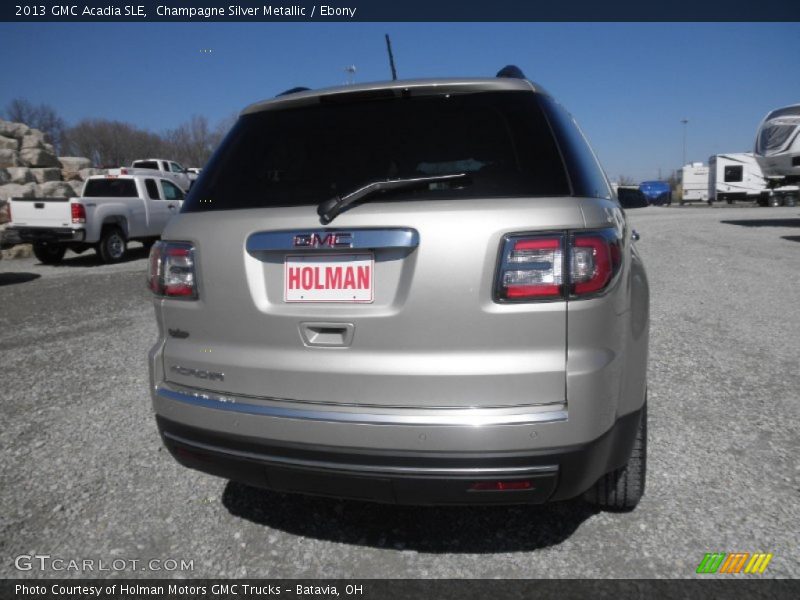 Champagne Silver Metallic / Ebony 2013 GMC Acadia SLE