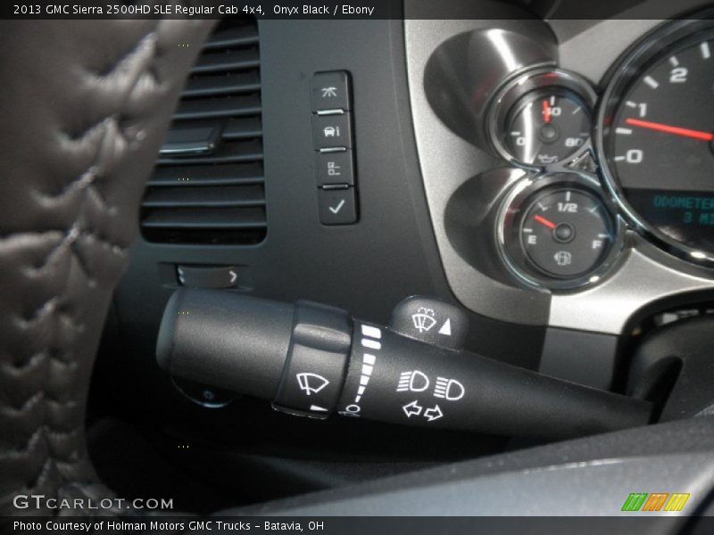 Controls of 2013 Sierra 2500HD SLE Regular Cab 4x4