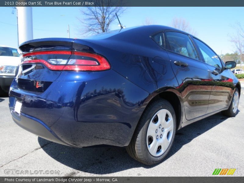 True Blue Pearl Coat / Black 2013 Dodge Dart SE