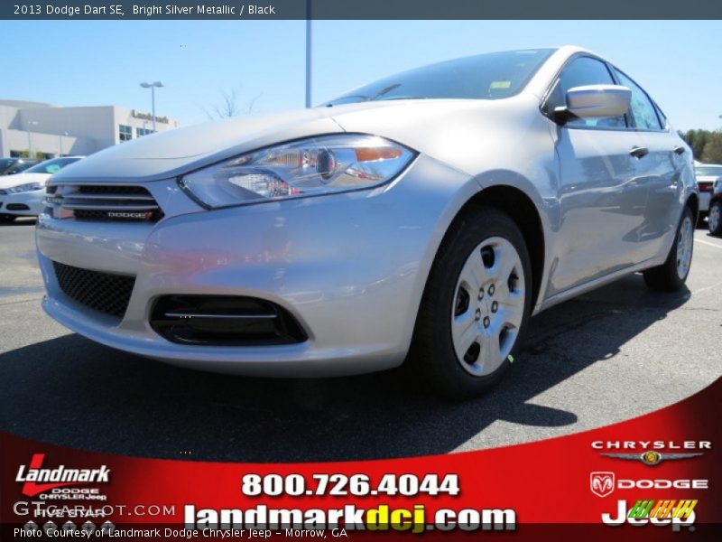 Bright Silver Metallic / Black 2013 Dodge Dart SE