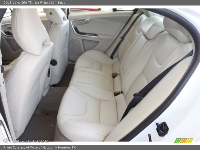 Ice White / Soft Beige 2013 Volvo S60 T5