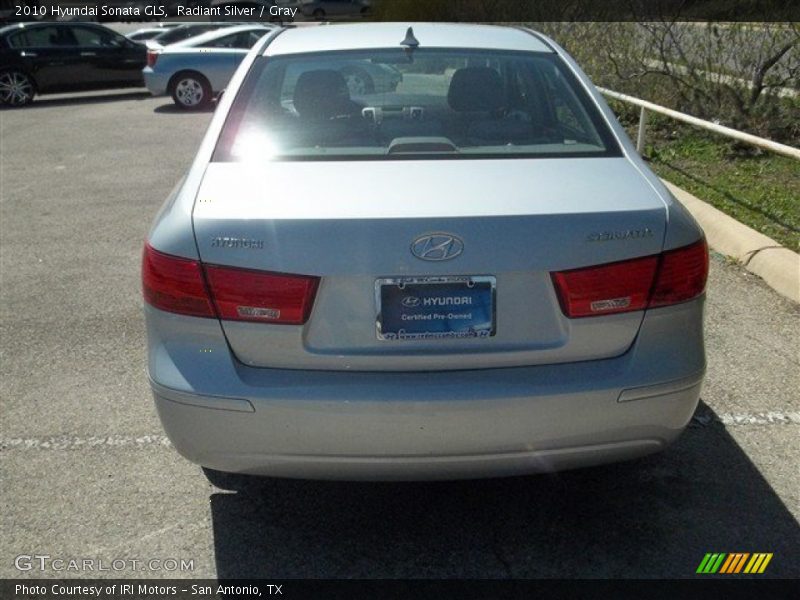 Radiant Silver / Gray 2010 Hyundai Sonata GLS
