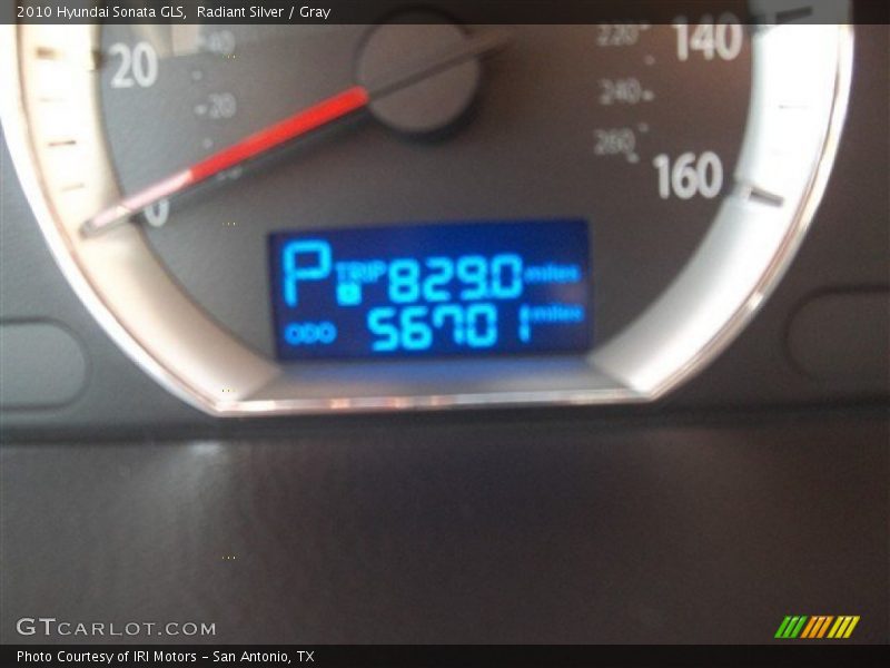 Radiant Silver / Gray 2010 Hyundai Sonata GLS