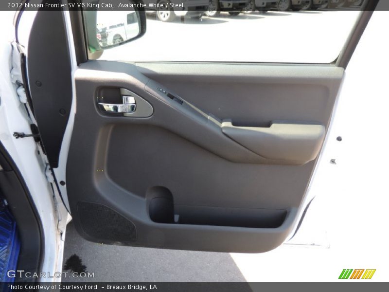Avalanche White / Steel 2012 Nissan Frontier SV V6 King Cab