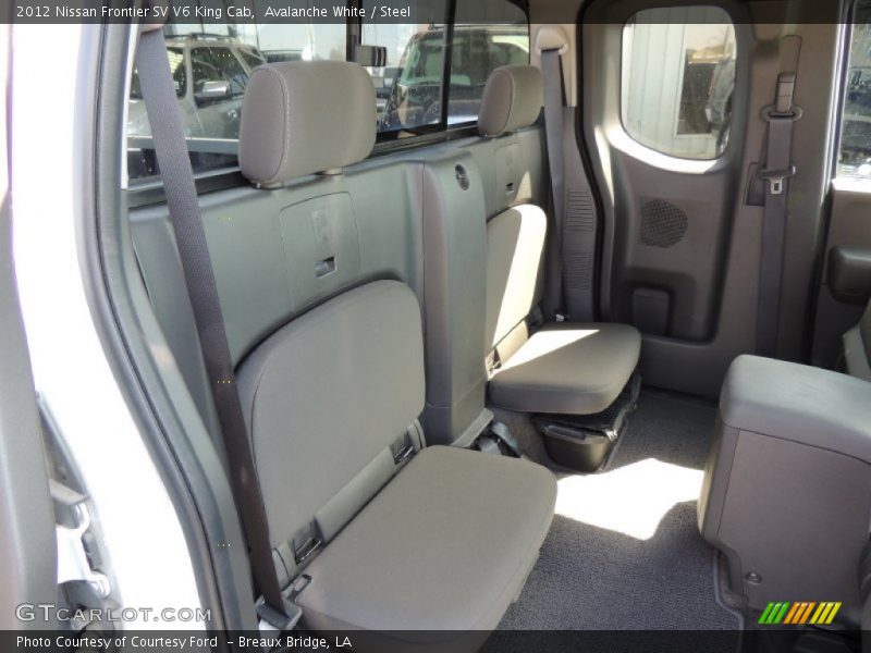 Avalanche White / Steel 2012 Nissan Frontier SV V6 King Cab